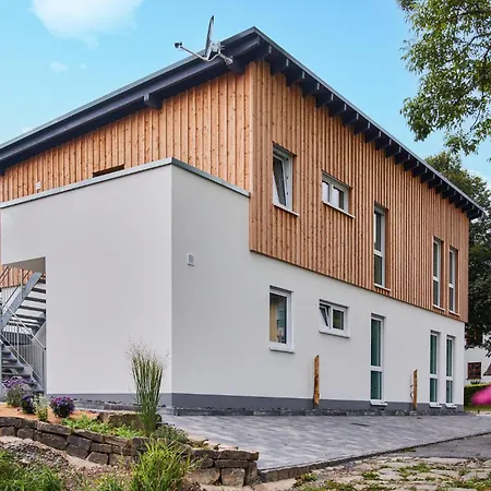 3 Bedroom Pet Friendly In